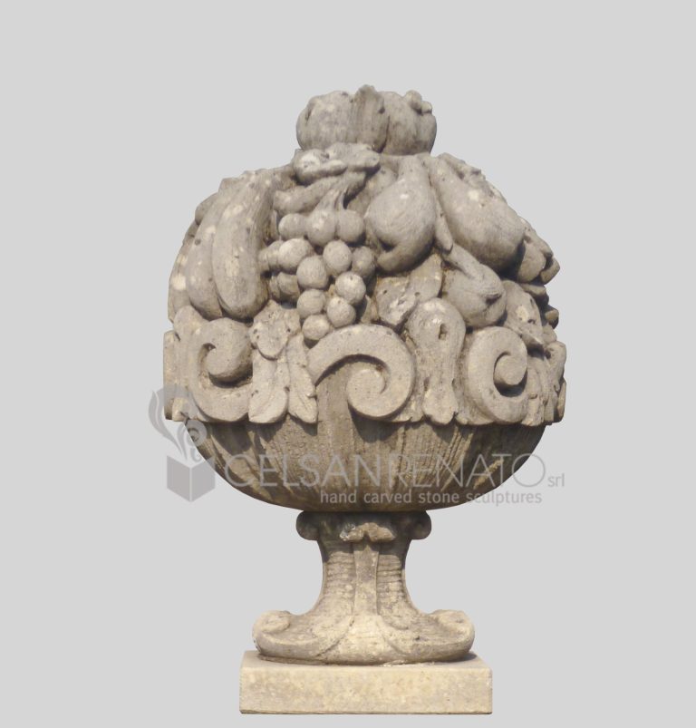 Finale frutta e fiori Barocco in Pietra di Vicenza - Finitura Anticata 68F